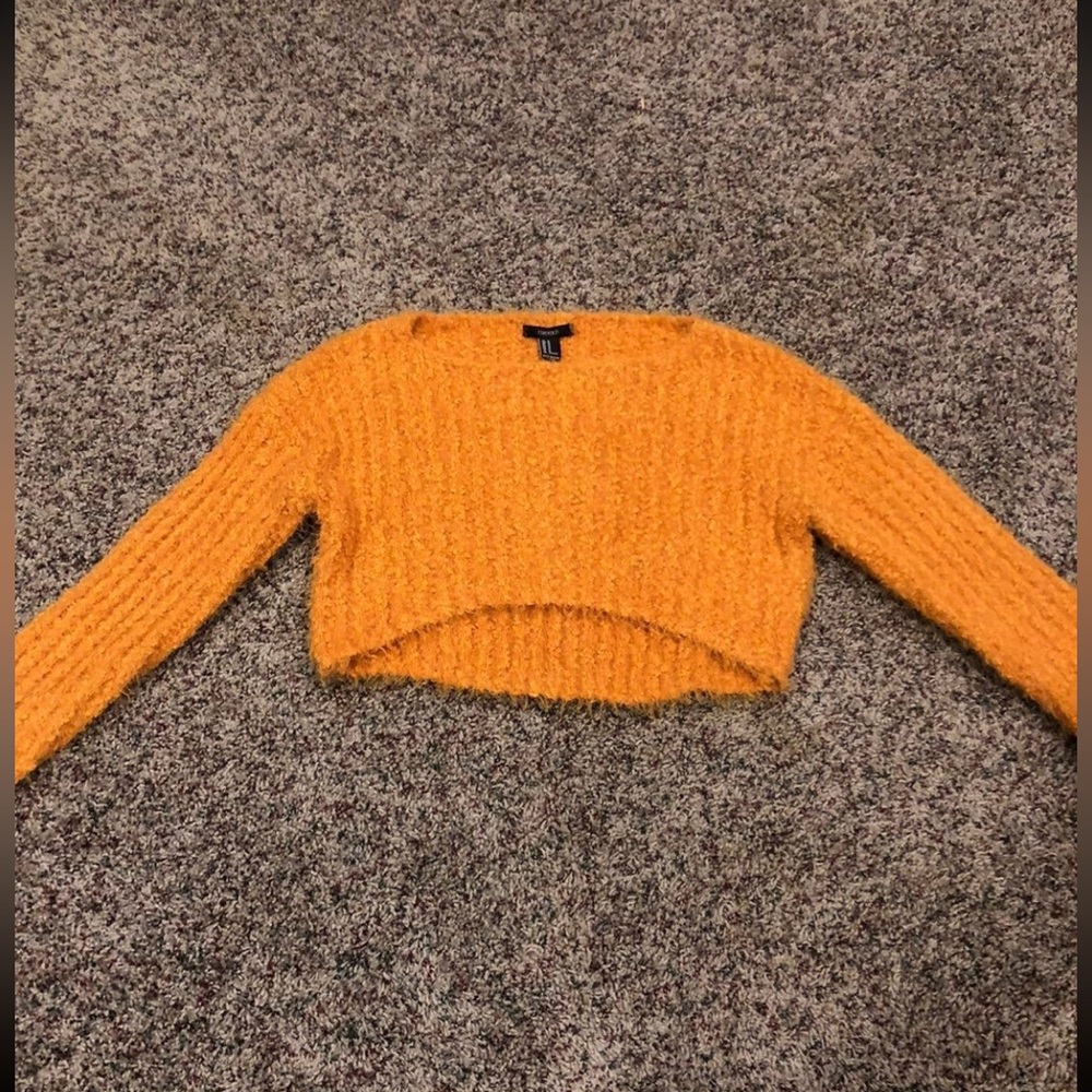 NWT Forever‎ 21 Yellow Sweater